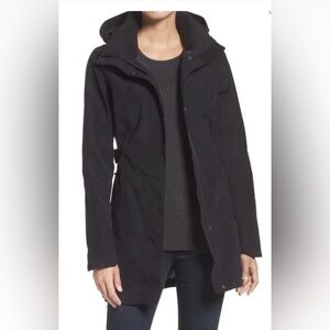 The North Face Laney Trench II Black Waterproof Rain Coat Jacket Hooded Small